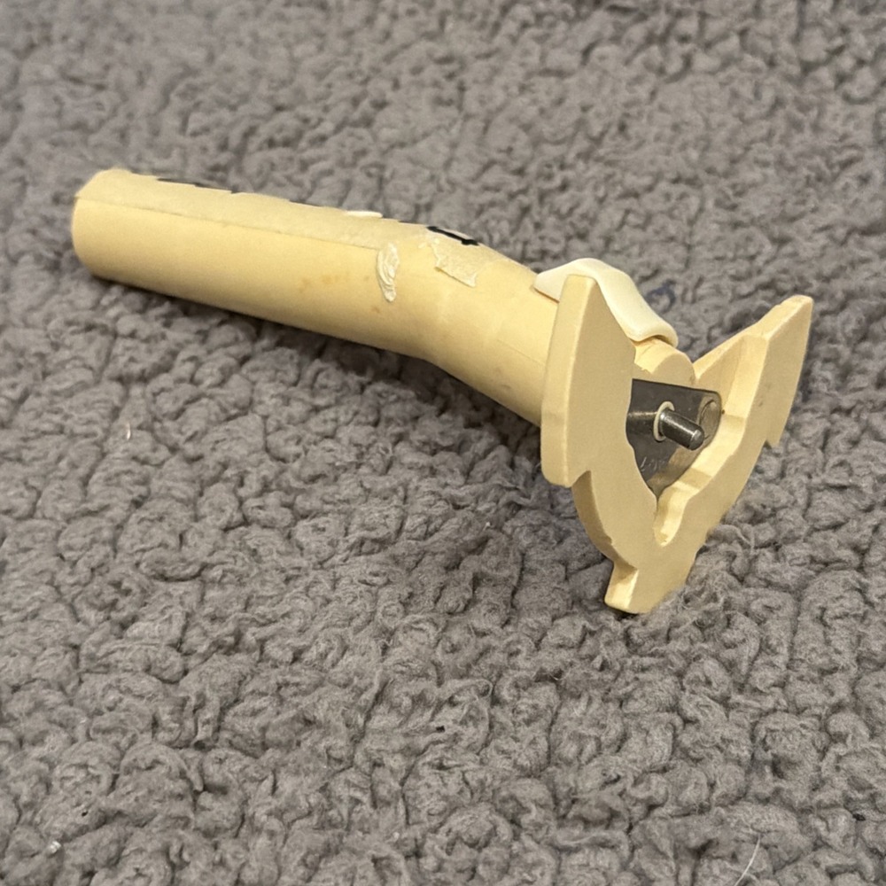 Authentic Cuisinart Food Processor Replacement Part DLC-7 Stem Adapter DLC-039